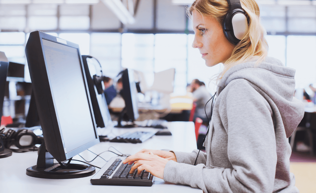Website Graphics_Task 200 - Courses Certs 1100x672 v5